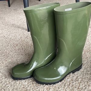 Columbia Rain Boots- like new